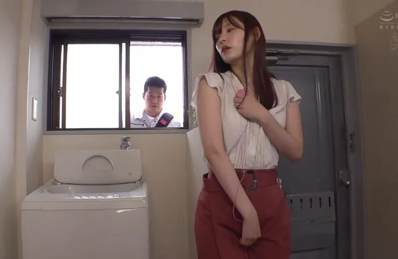 Bị chồng hờ hửng bà xã địt với anh kỹ thuật chung cư đến mang bầu