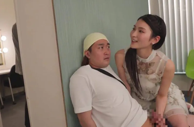 Cám dỗ quan hệ ở nơi công cộng của suzu honjou, ai có thể từ chối ?