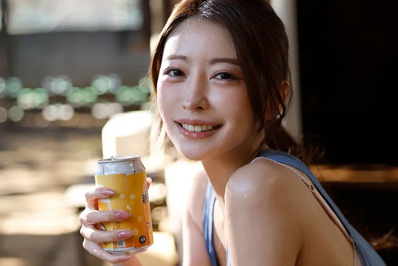 Làm tình chị cạnh bên nhà xinh đẹp khi về quê